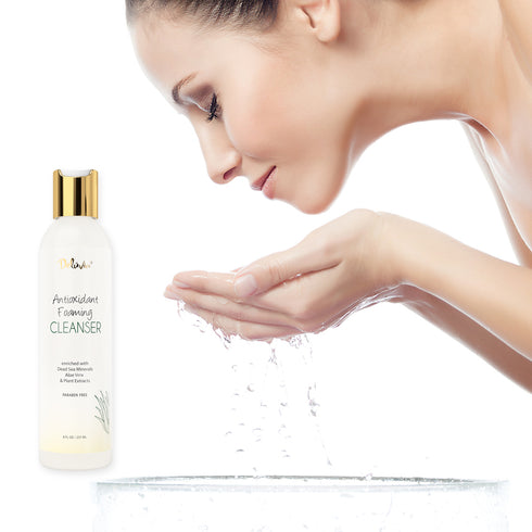 Antioxidant Foaming Cleanser